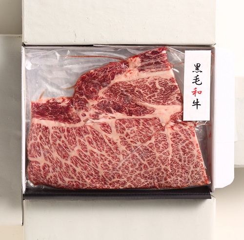 ドラぷらショッピング / 黒毛和牛 肩ロースステーキ (150g×2) ドラぷらショッピング / 黒毛和牛 肩ロースステーキ (150g×2)